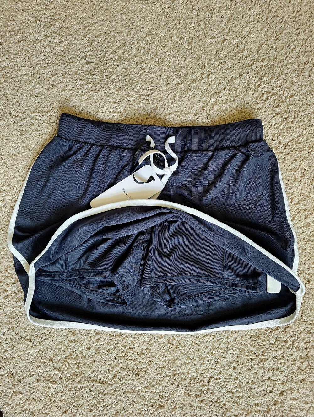 Varley Archer Mid Rise Pull On Athletic Skort 13.5 Navy Blue Nights Size Small - Picture 9 of 14